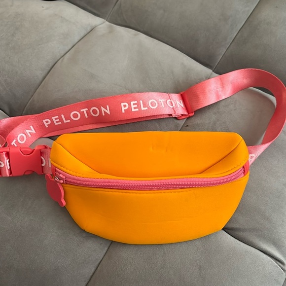 “Peloton-Orange and Red Waist Bag” - Picture 1 of 8